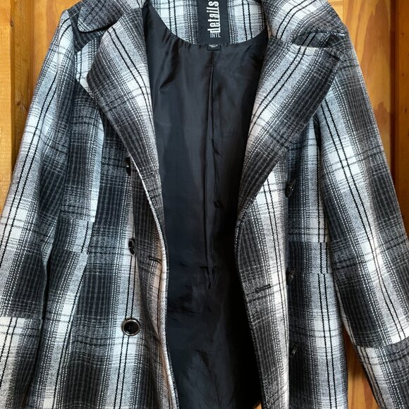 INTL D.E.T.A.I.L.S. Black and White Women's Jacket with Removable Hood - Size L - Picture 4 of 7